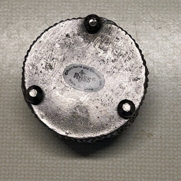 Russ Berrie and Company Unique Decorative Metal Keepsake Trinket Box with Lid - Picture 9 of 11